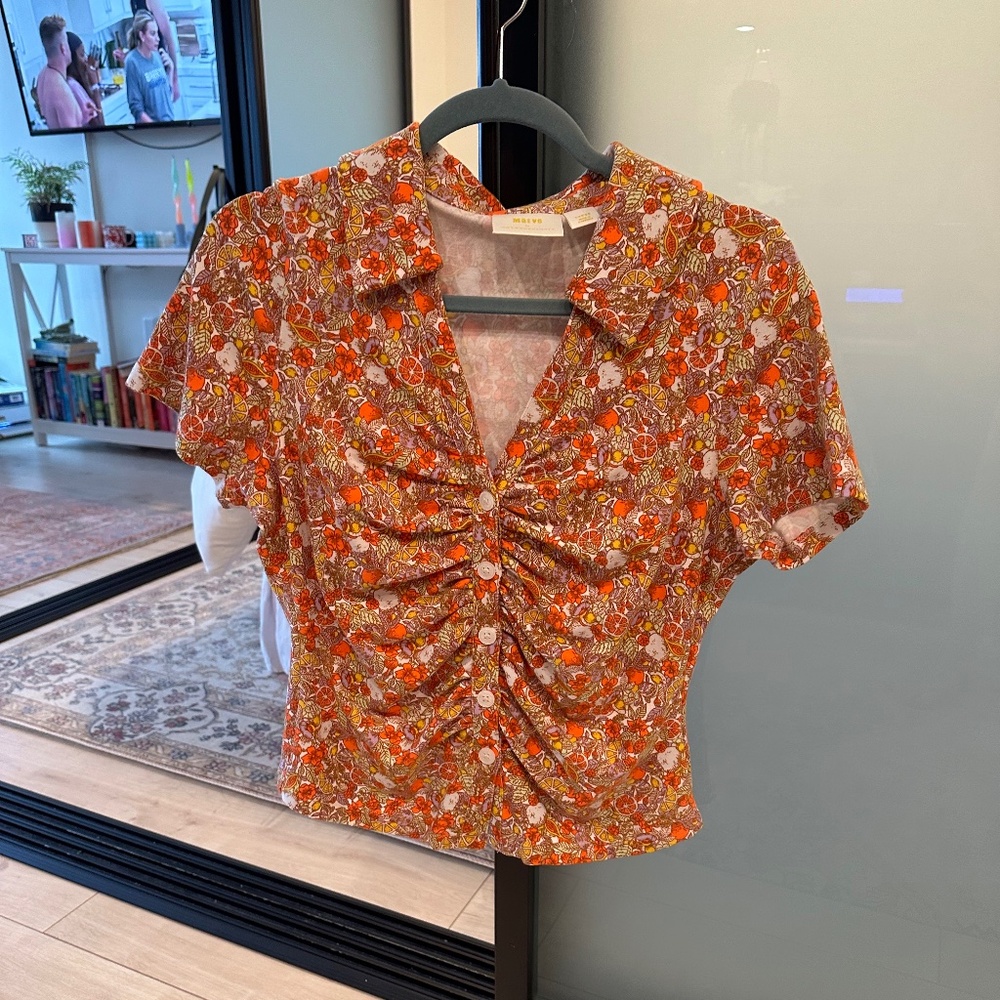 Maeve by Anthropologie Buttown Down Fruit Top, Size: L